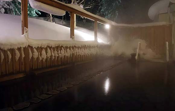 旭岳温泉 ホステルケイズハウス北海道 露天風呂画像